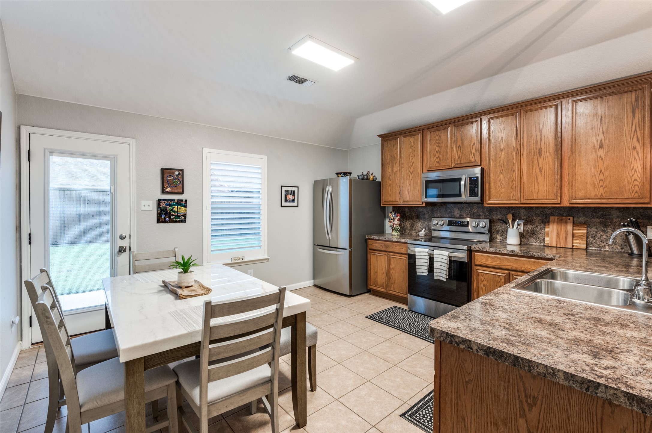 3305 Hoover Drive
