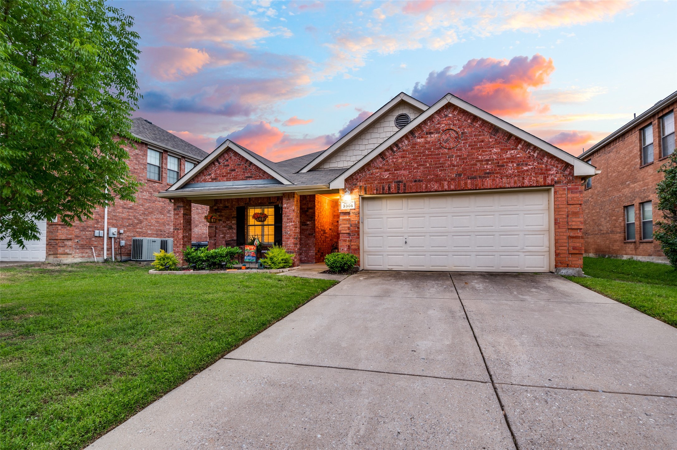 3305 Hoover Drive