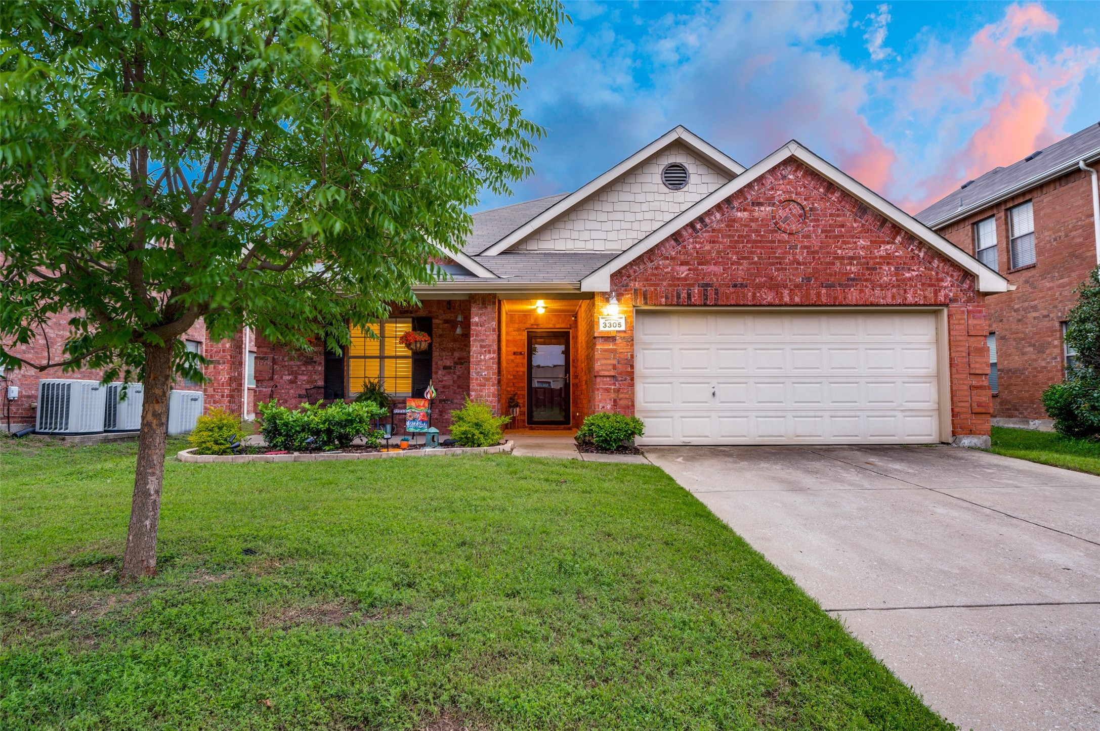 3305 Hoover Drive