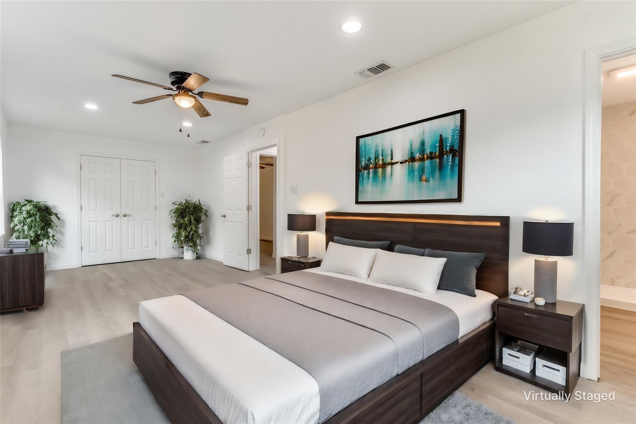 3118 N Calais Street