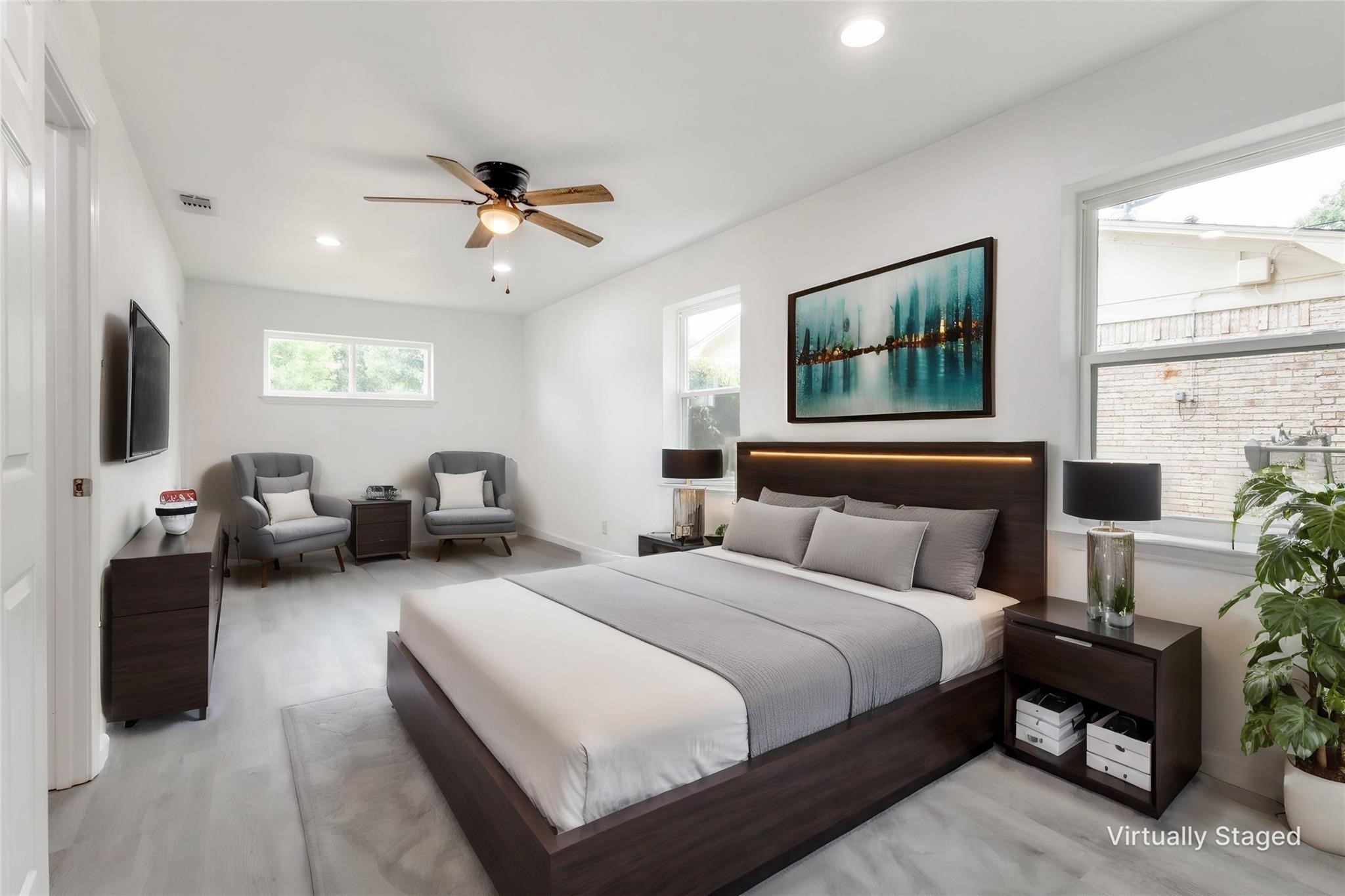 3118 N Calais Street