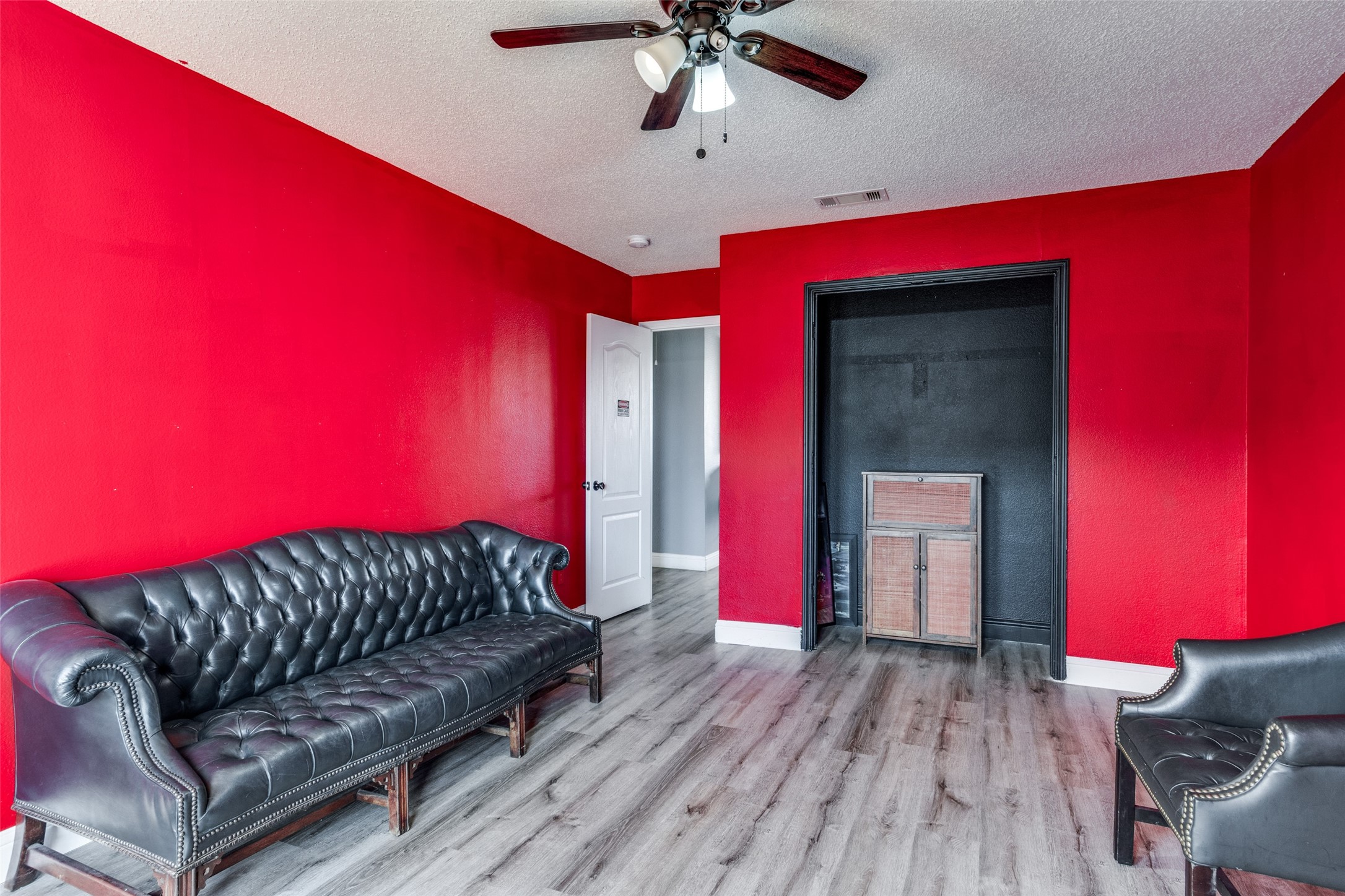 2809 Southridge Drive