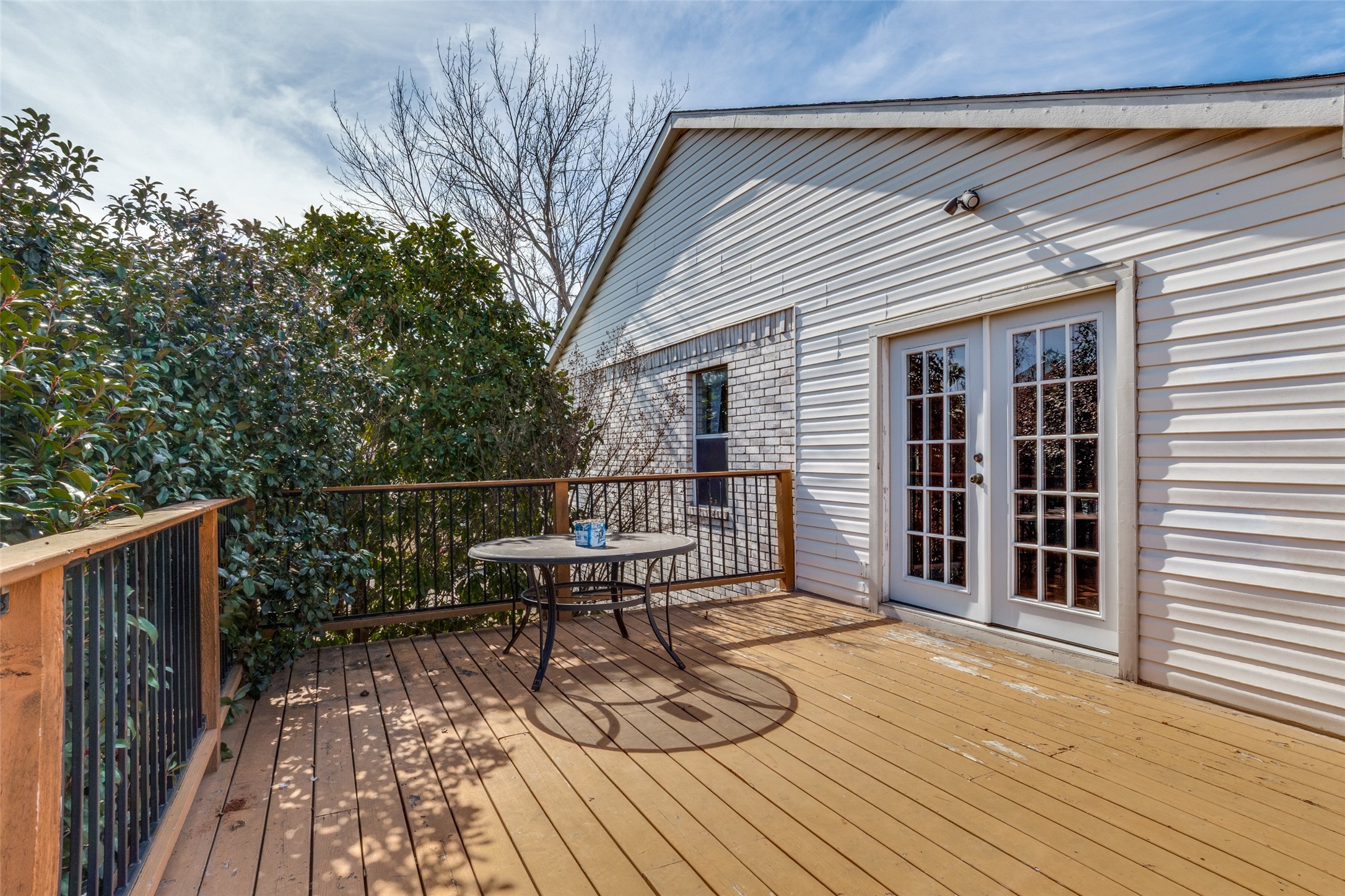 2809 Southridge Drive