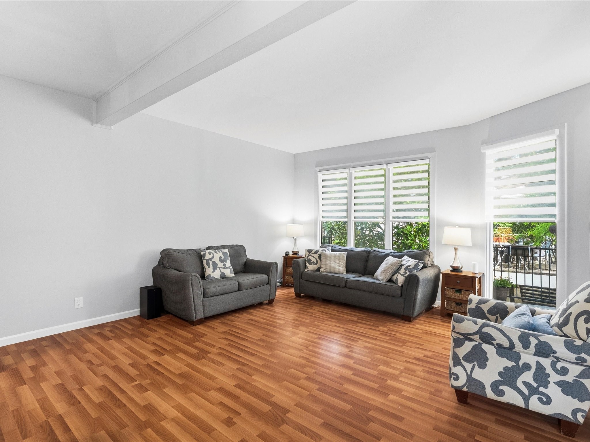 8522 Park Lane 15