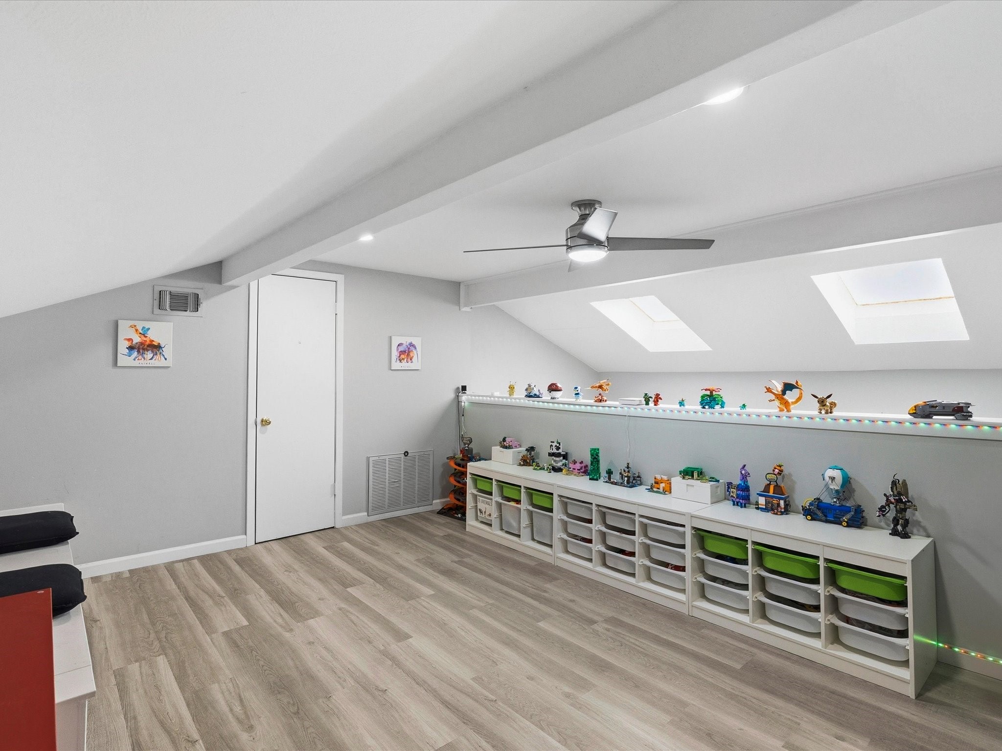 8522 Park Lane 15