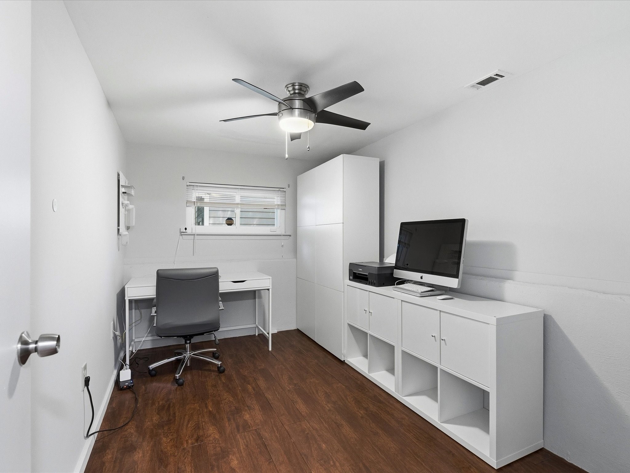 8522 Park Lane 15