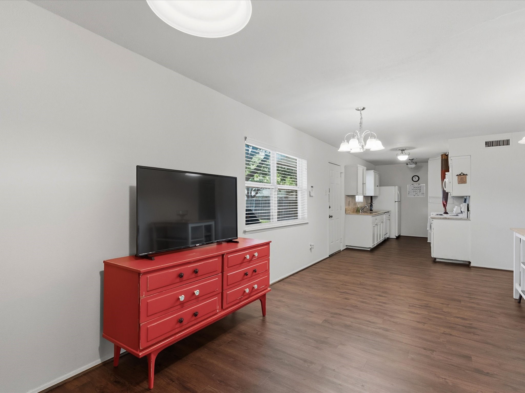 4050 Salem Drive