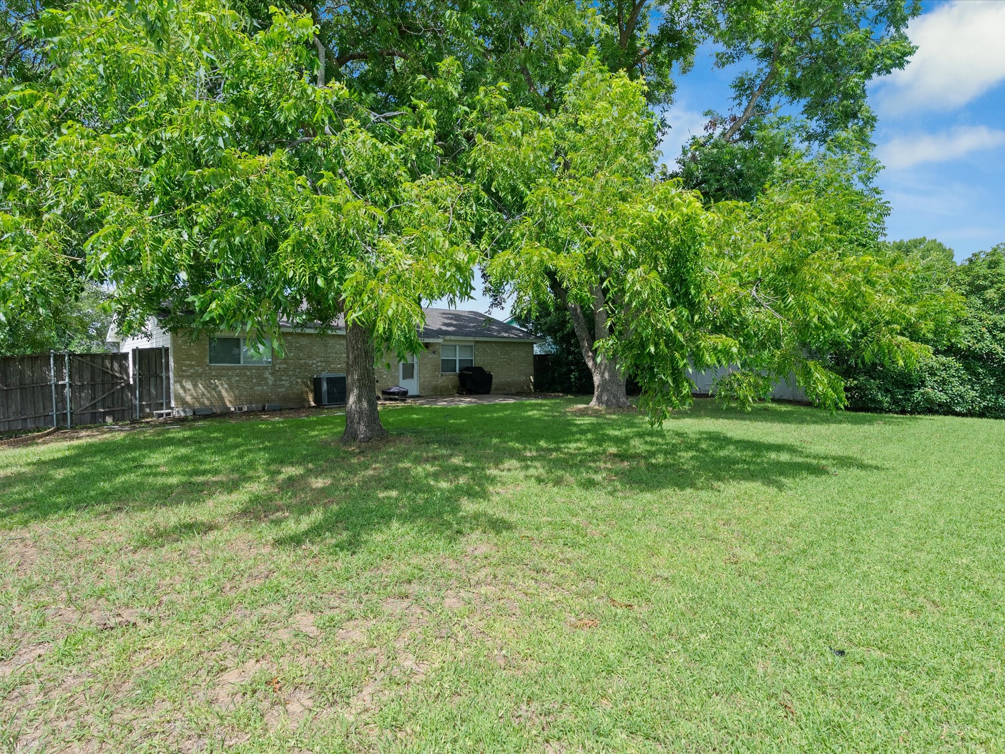 4050 Salem Drive