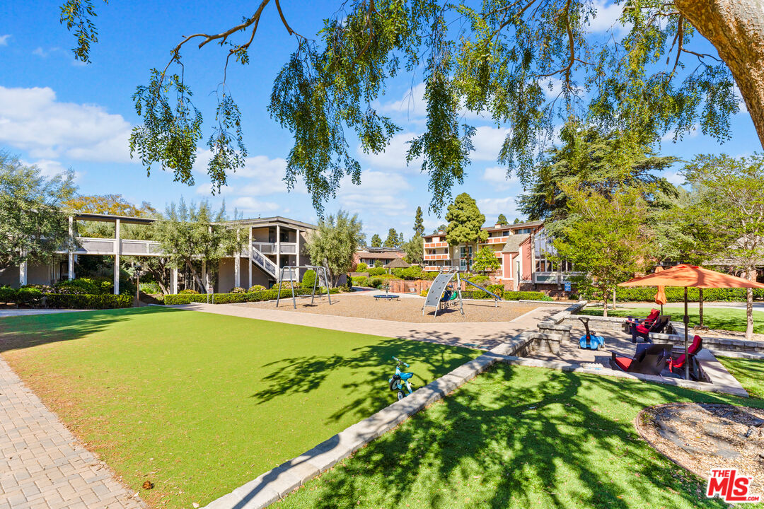 6525 Green Valley Cir Unit: 314