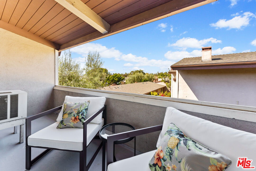 6525 Green Valley Cir Unit: 314