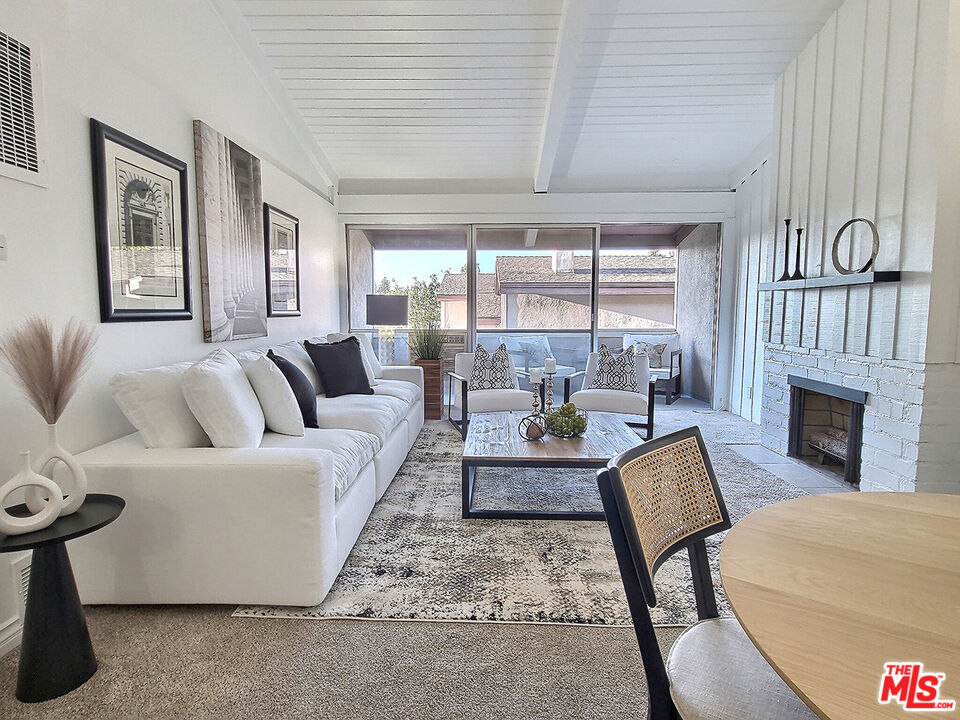 6525 Green Valley Cir Unit: 314