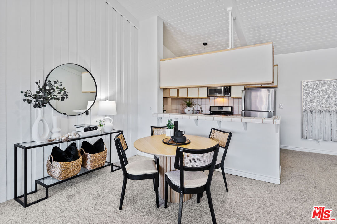 6525 Green Valley Cir Unit: 314