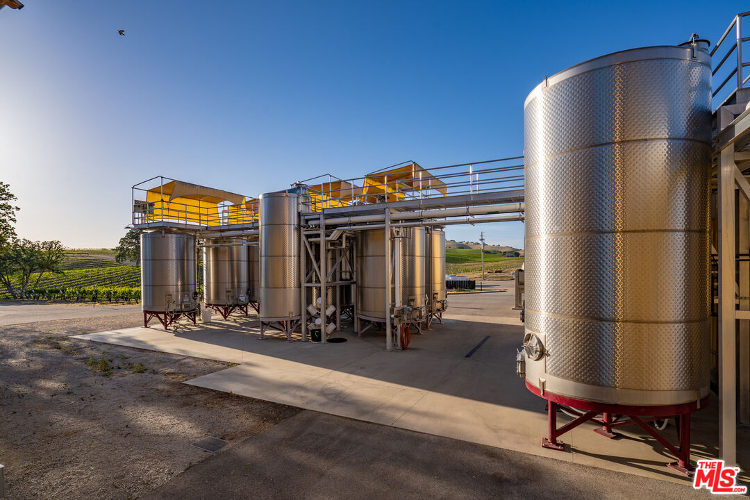 6385 Cross Canyons Rd