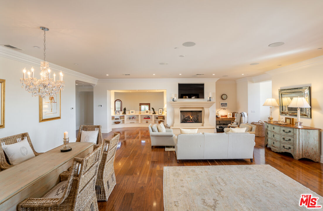 6385 Cross Canyons Rd