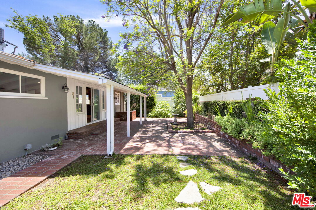 4519 Camellia Ave