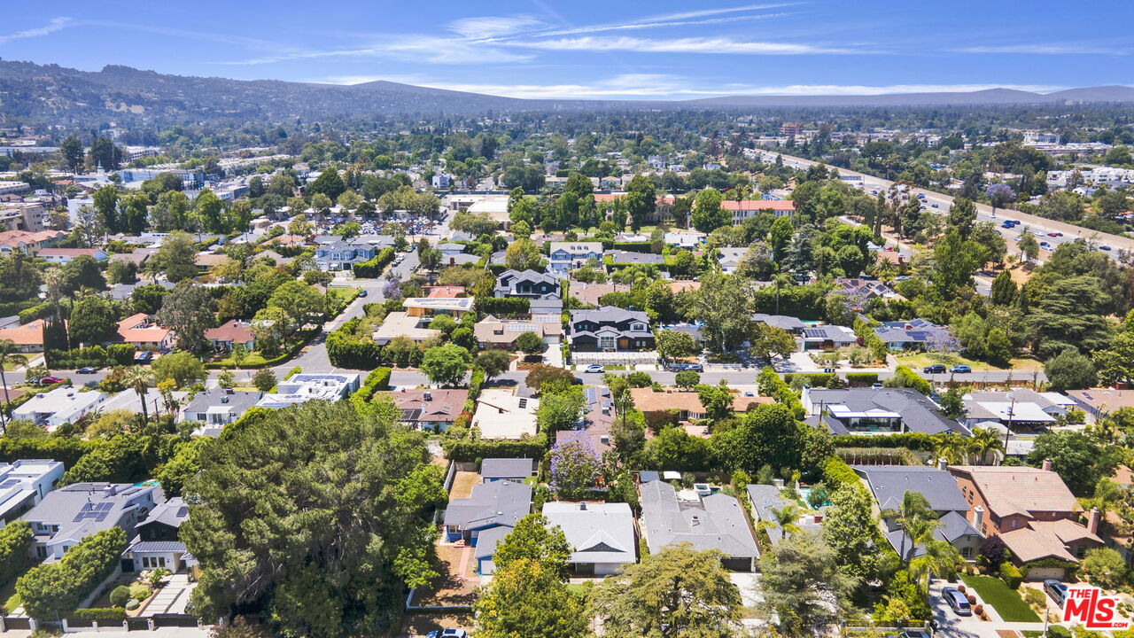 4519 Camellia Ave