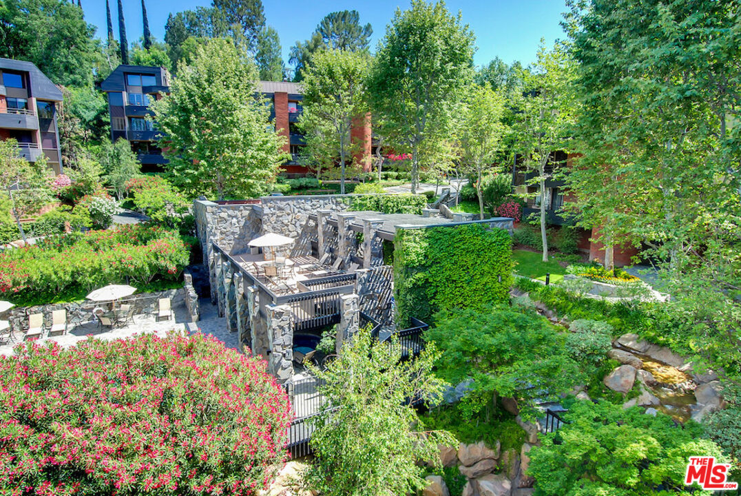 4784 Park Encino Ln Unit: 103