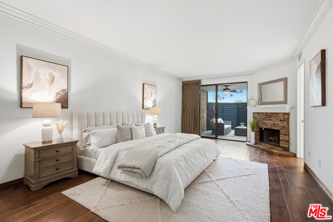 4784 Park Encino Ln Unit: 103