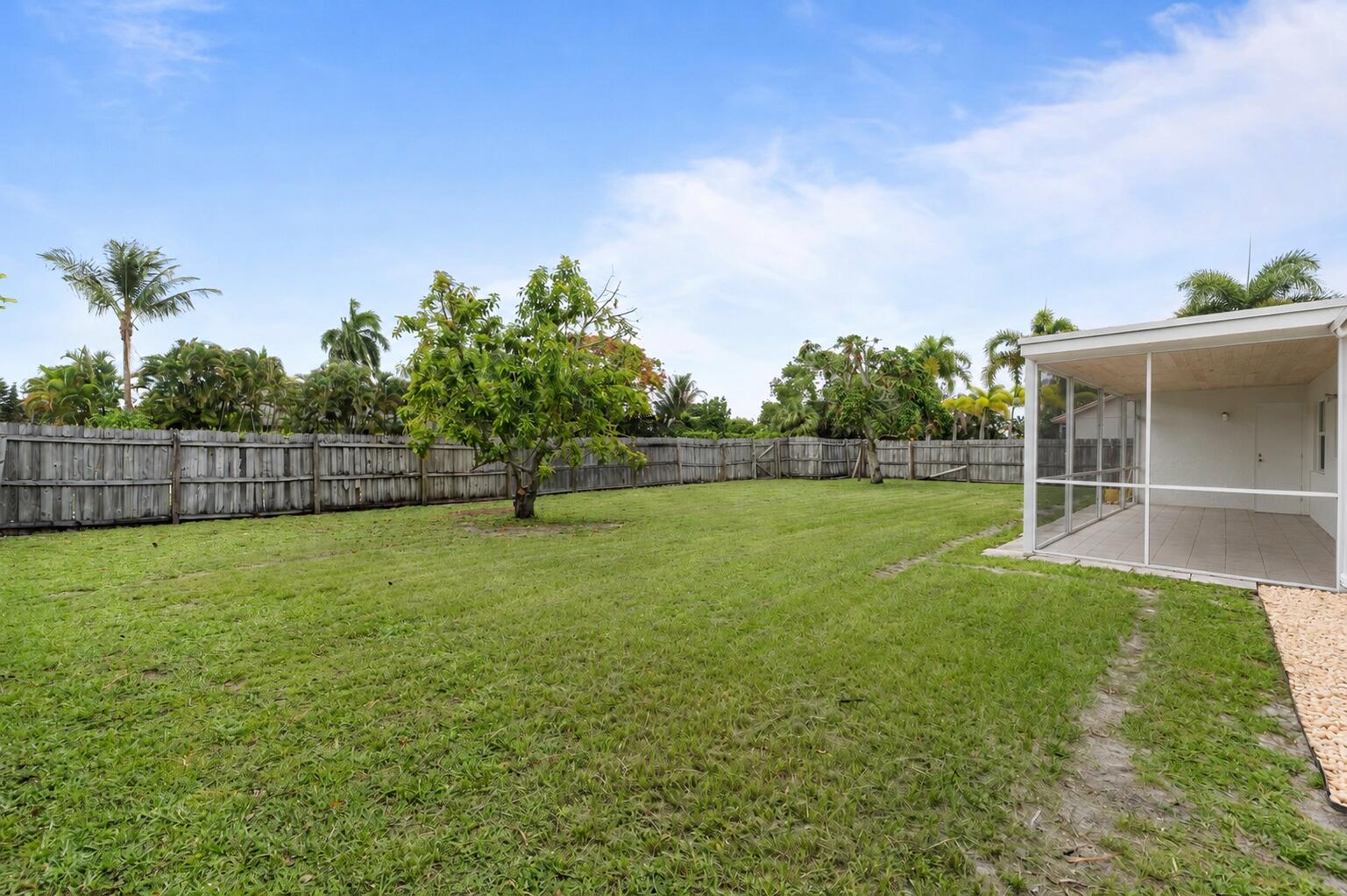 1313 Pinetta Circle