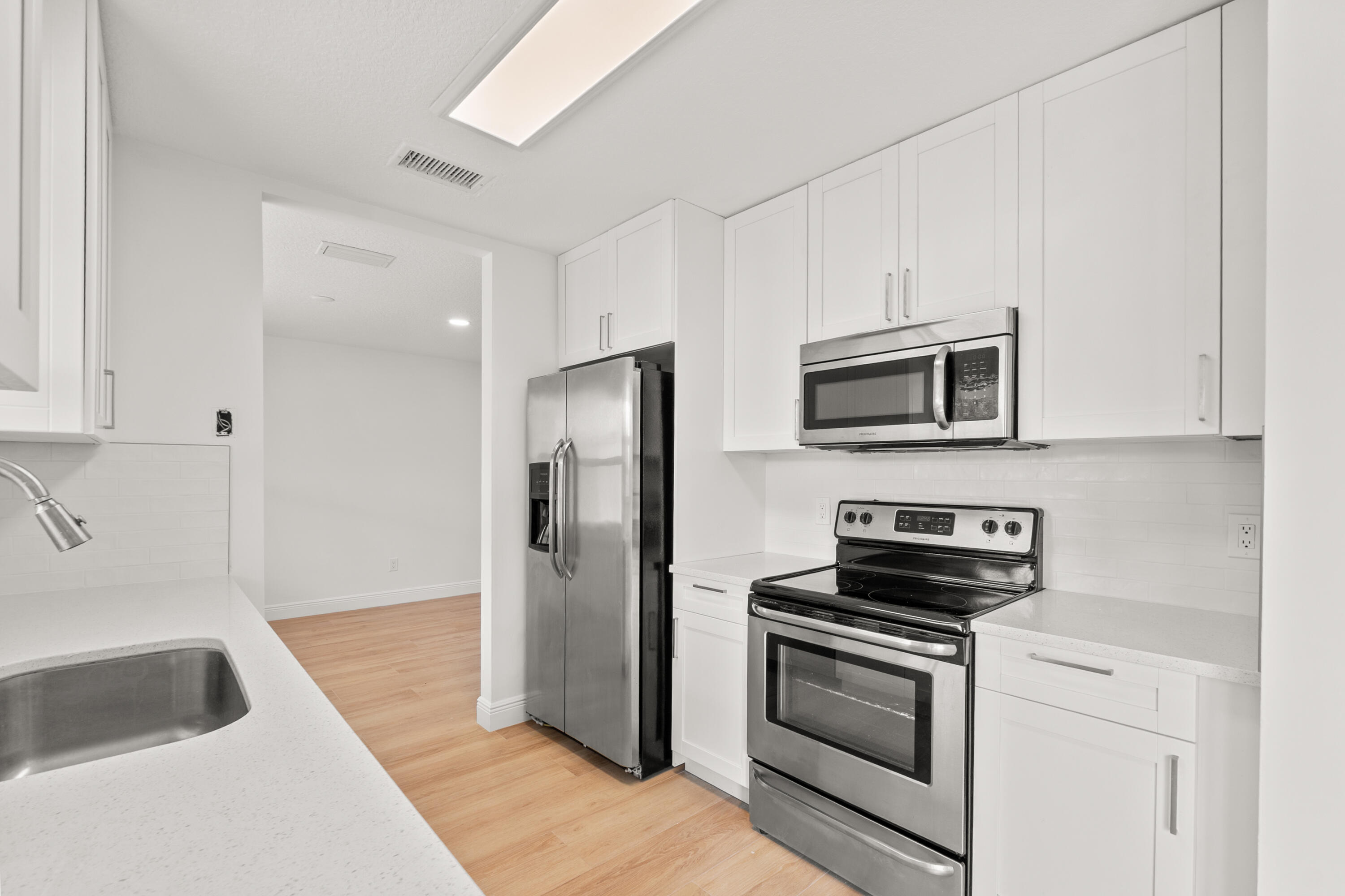 1313 Pinetta Circle