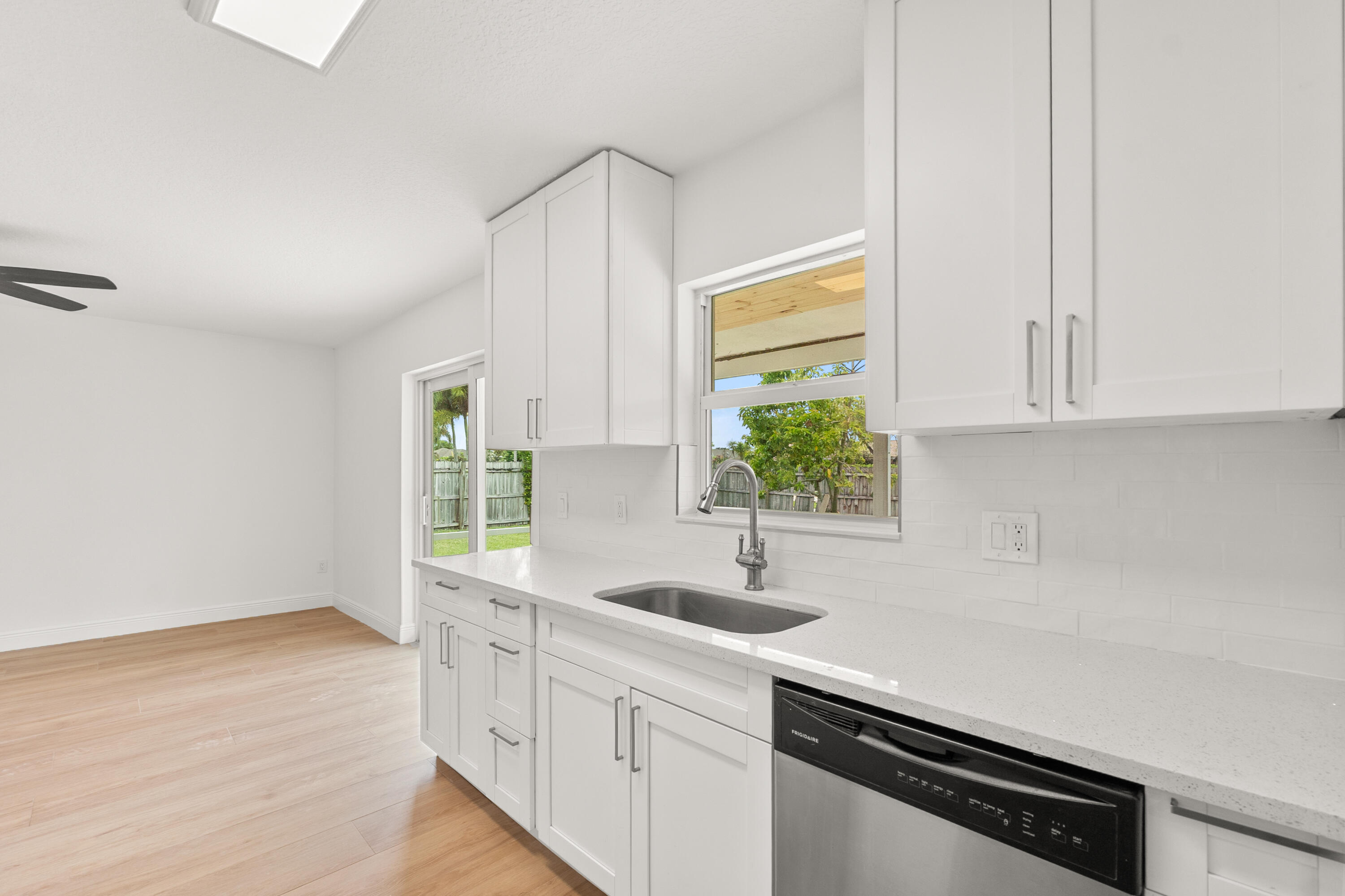 1313 Pinetta Circle
