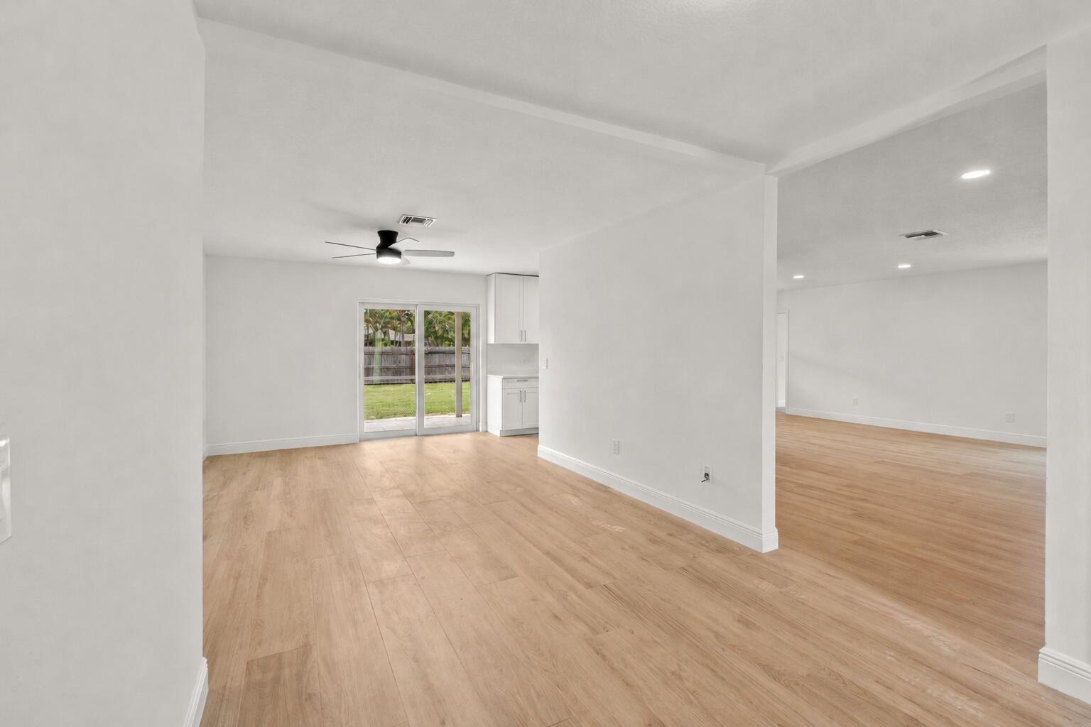 1313 Pinetta Circle