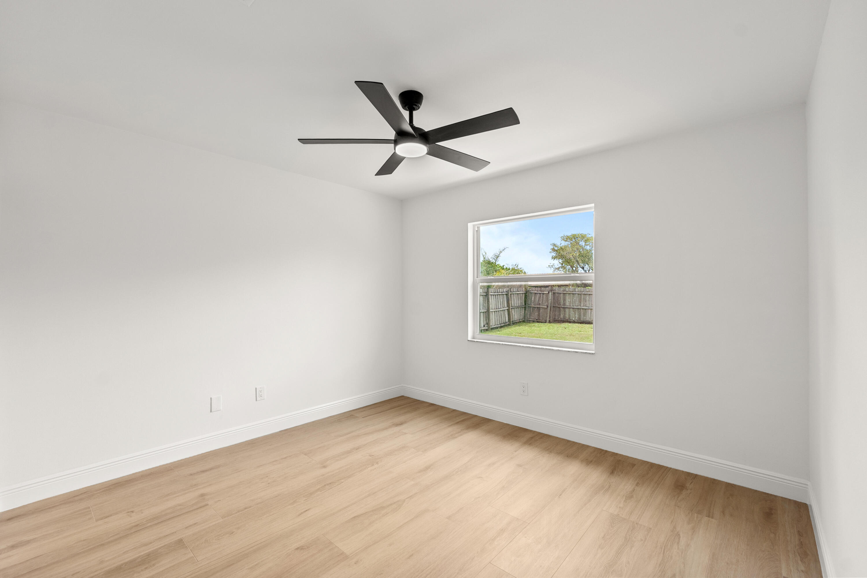 1313 Pinetta Circle