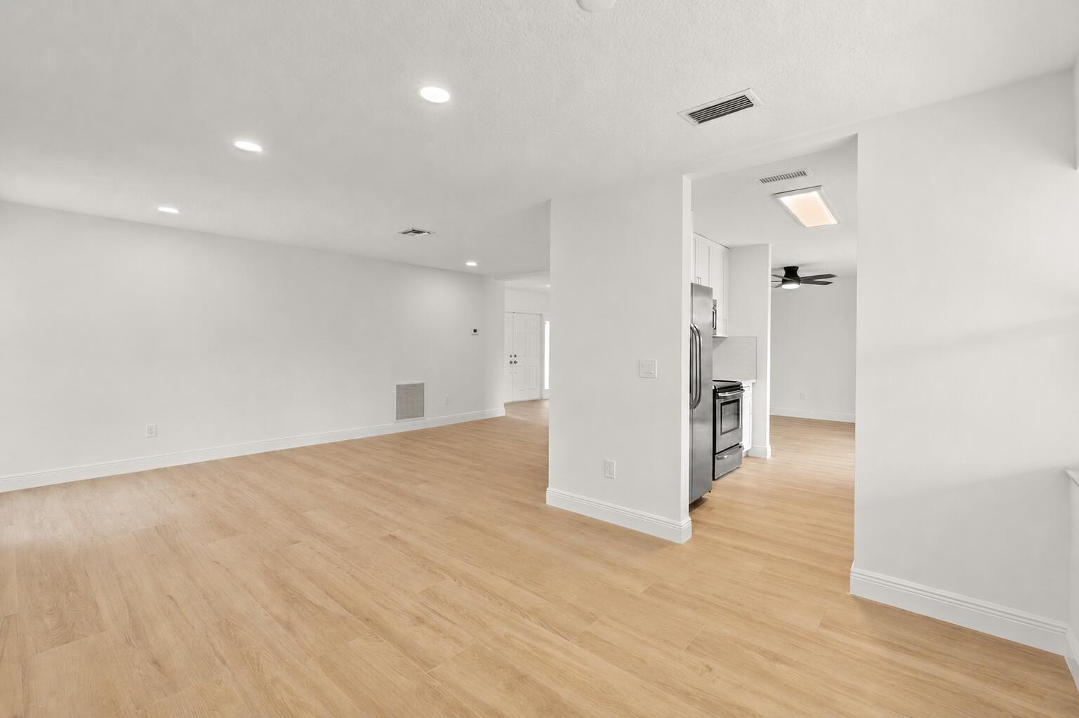 1313 Pinetta Circle