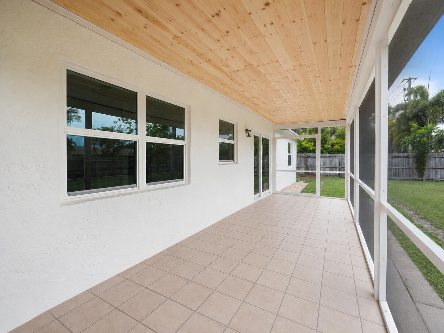 1313 Pinetta Circle
