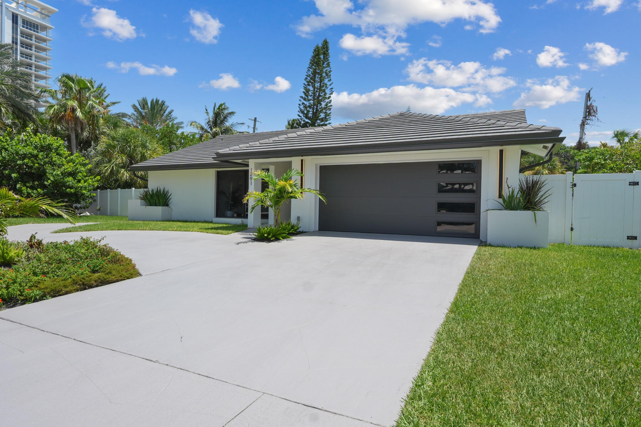 1291 Bimini Lane