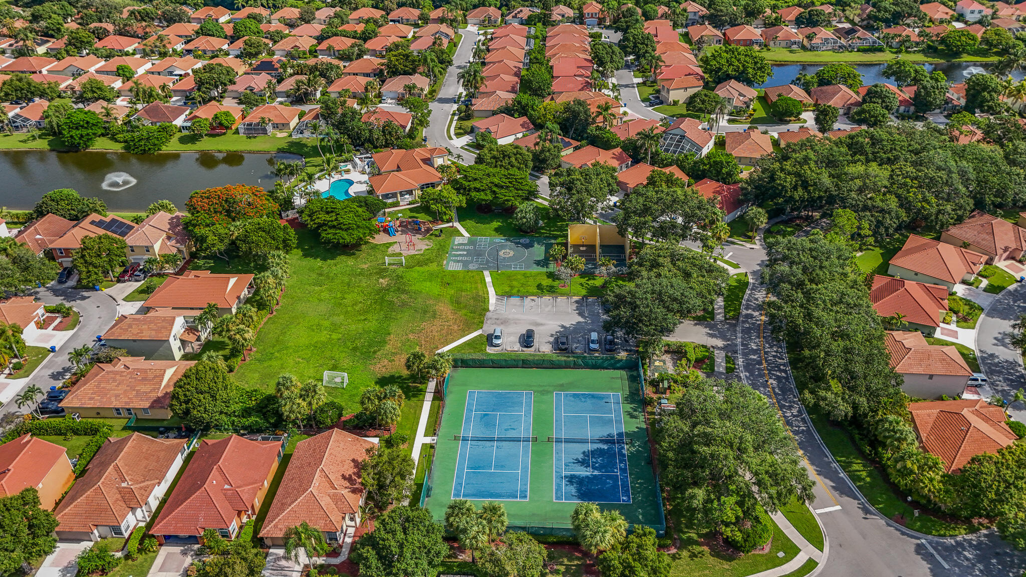 6119 Seminole Gardens Circle