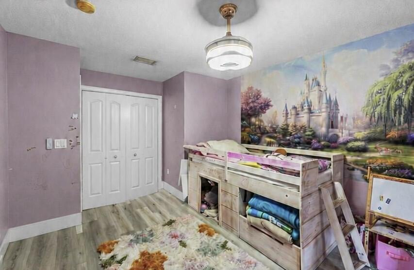 6119 Seminole Gardens Circle