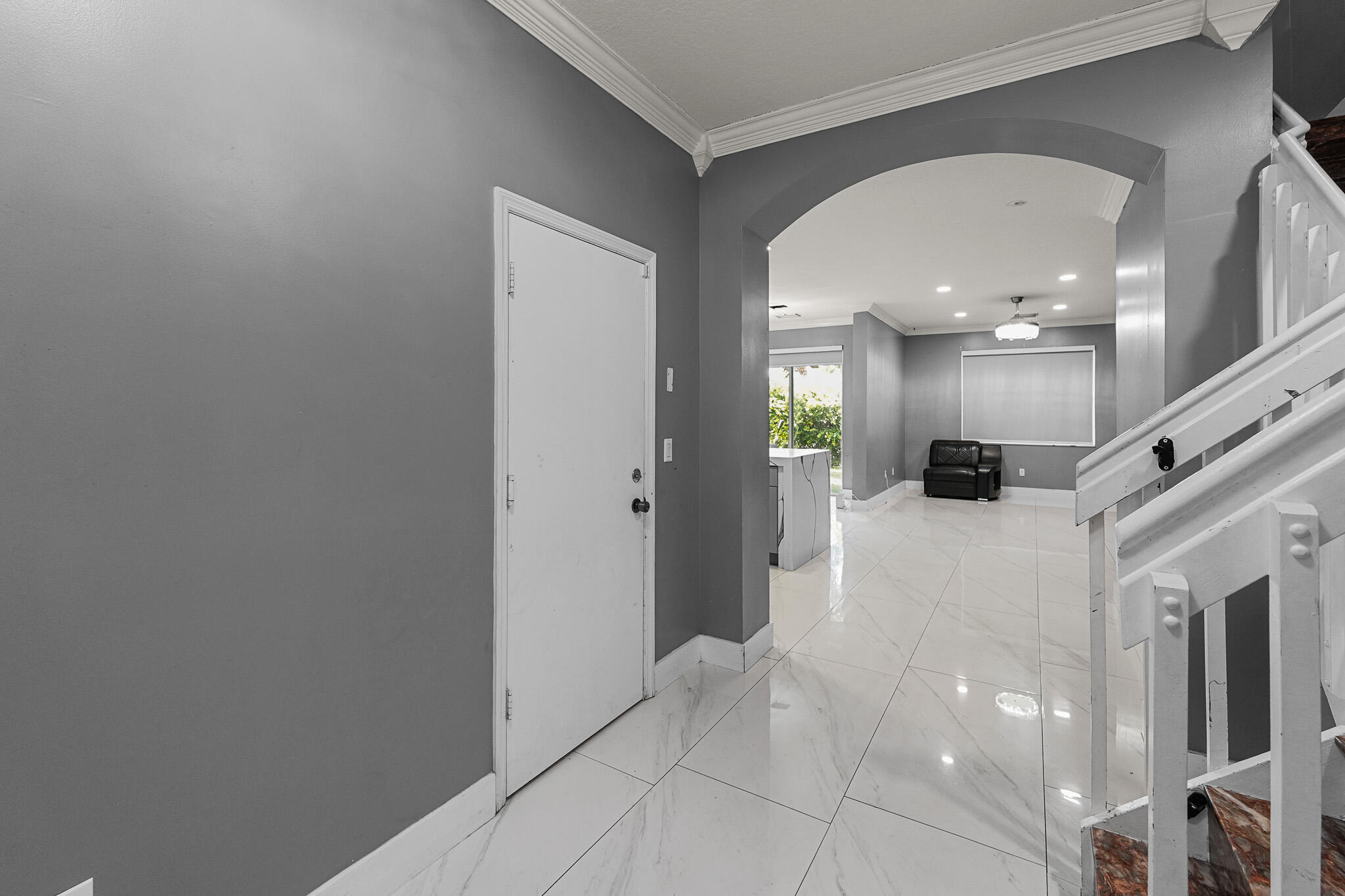6119 Seminole Gardens Circle