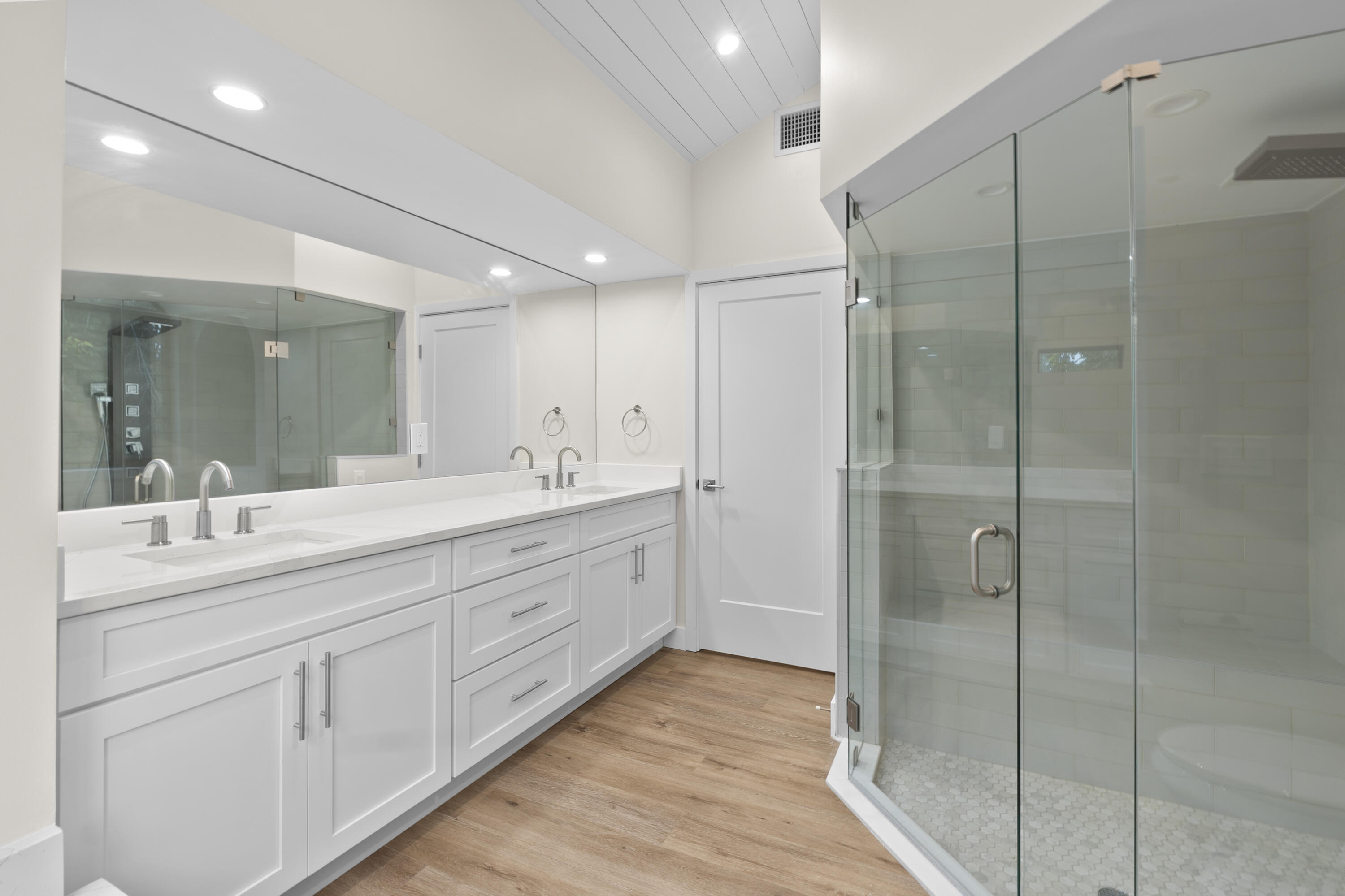 2749 PARK Drive