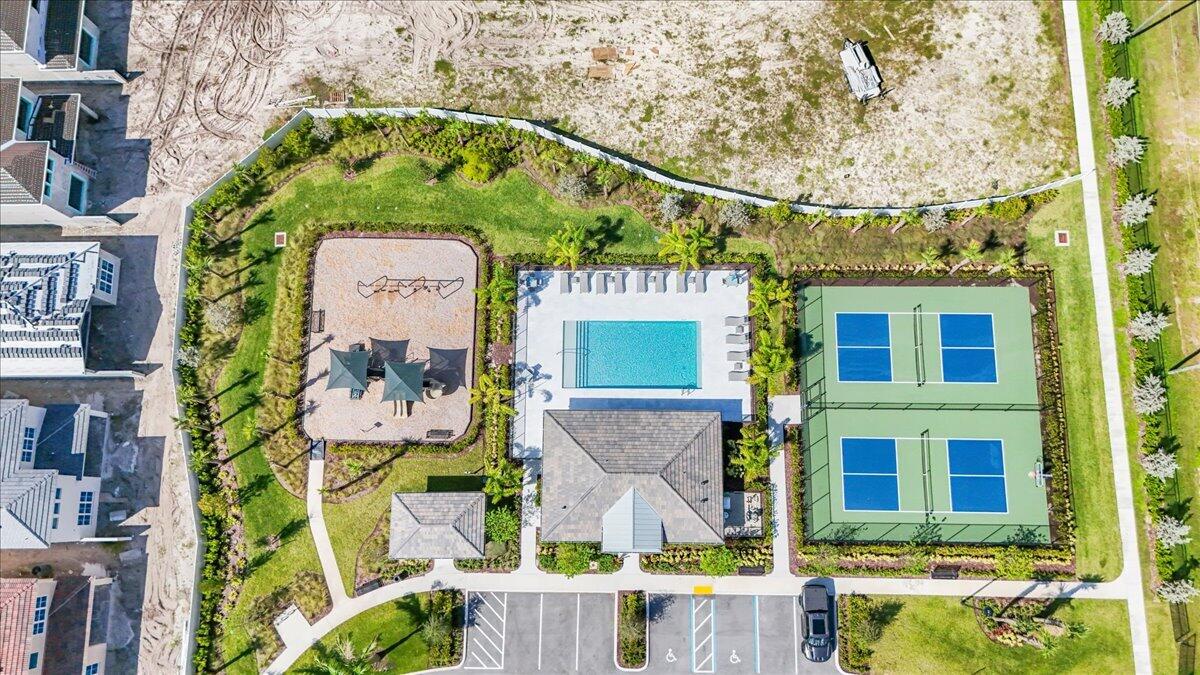 146 Parkside Way