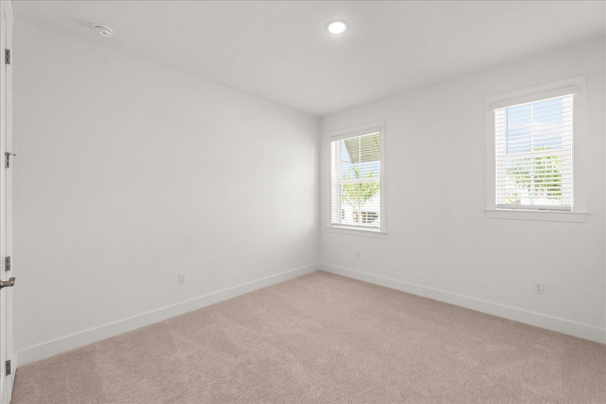 146 Parkside Way