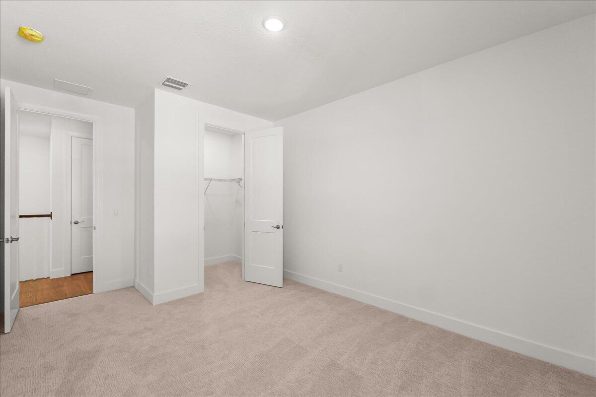 146 Parkside Way