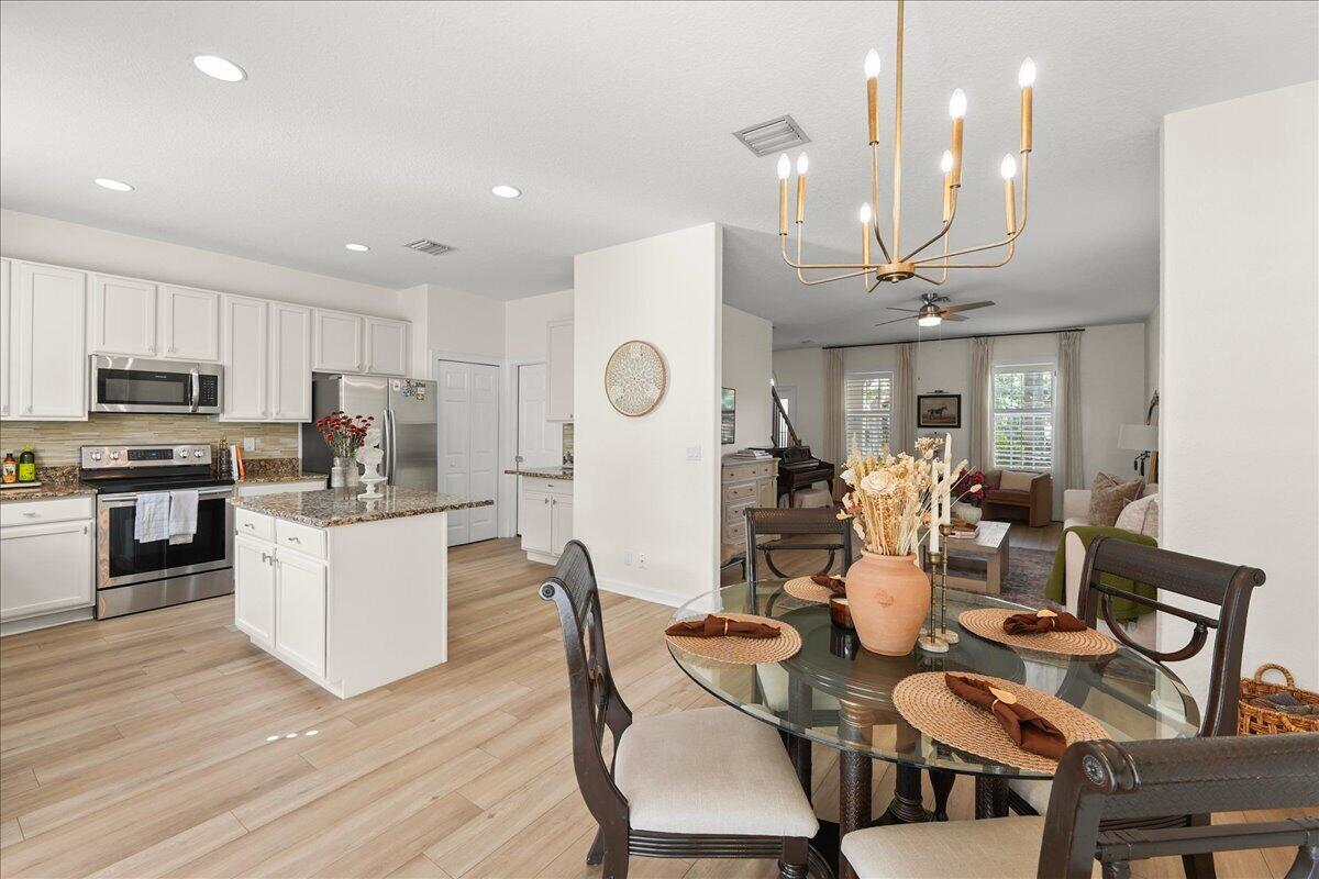 8044 Murano Circle