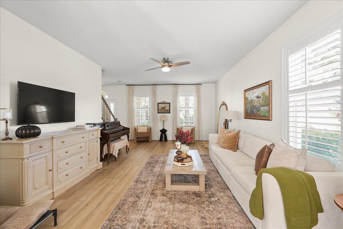 8044 Murano Circle