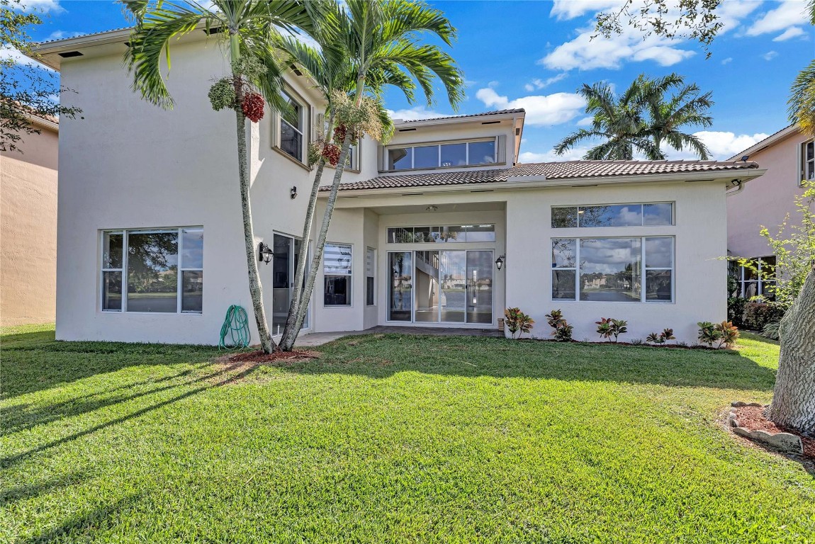 1338 Beacon Cir