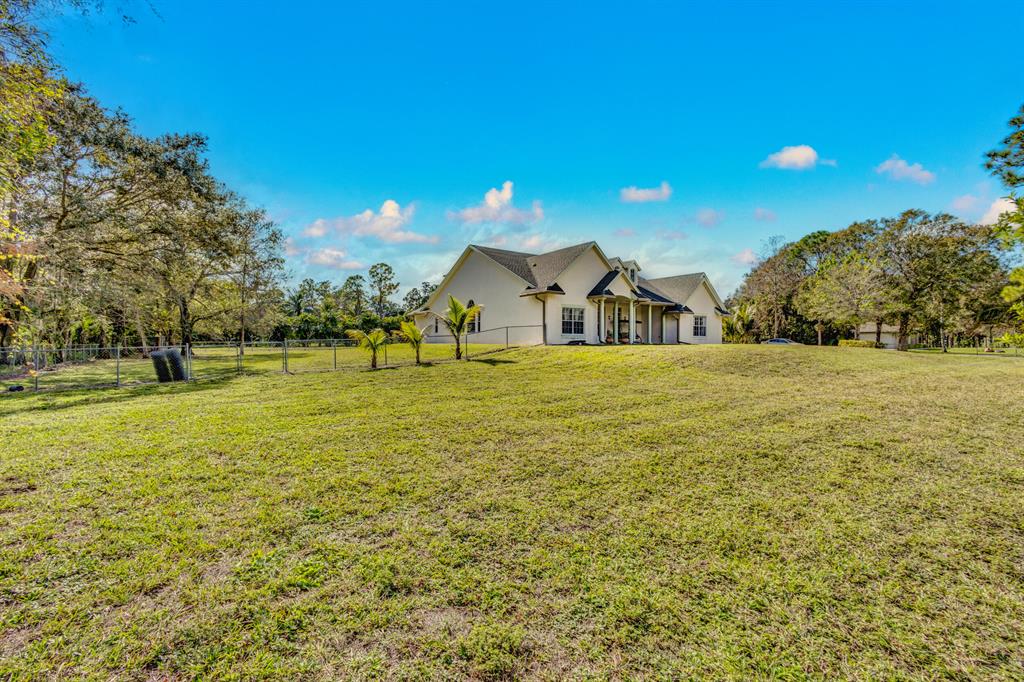16934 W Aquaduct Drive