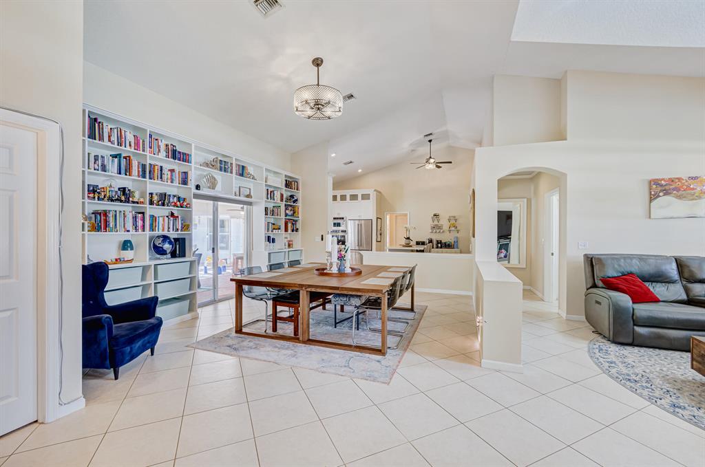 16934 W Aquaduct Drive