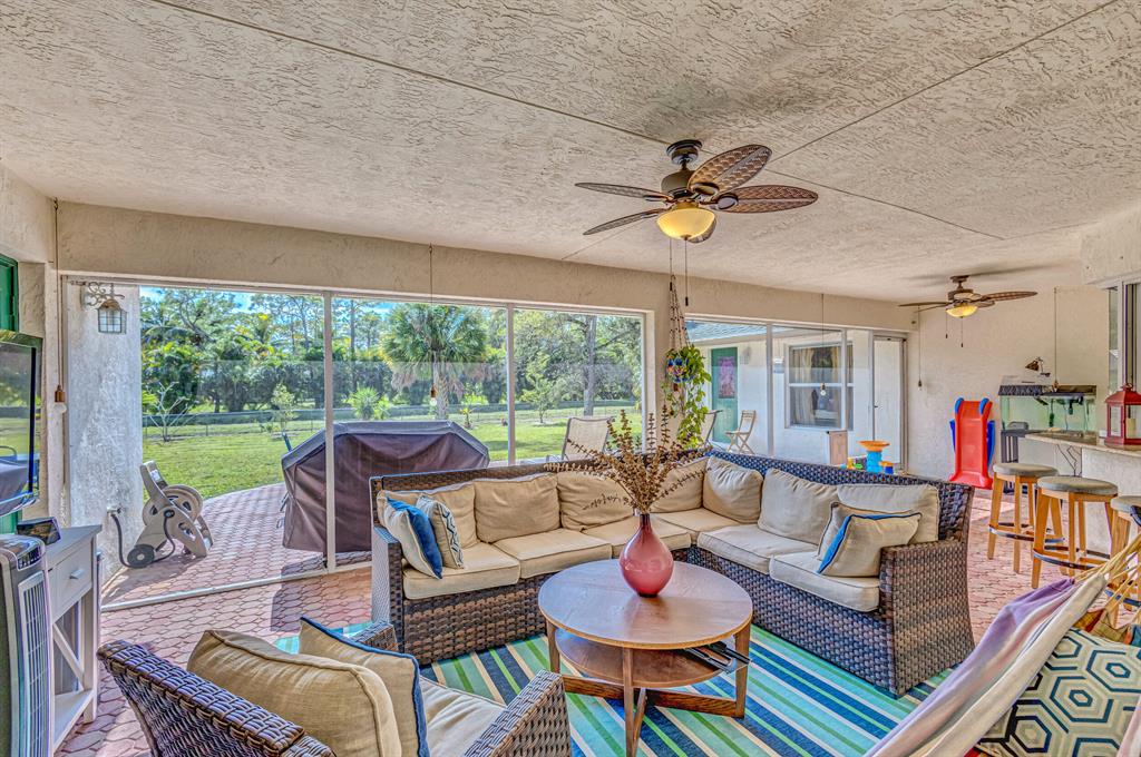 16934 W Aquaduct Drive