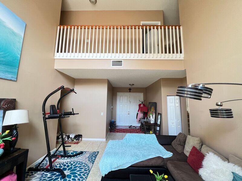 6208 Shadow Tree Lane