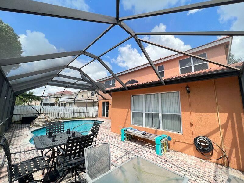 6208 Shadow Tree Lane