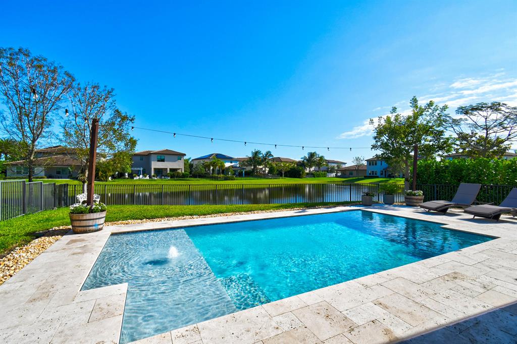3205 Klays Court