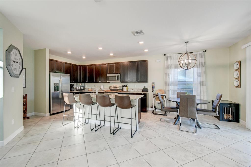 3205 Klays Court