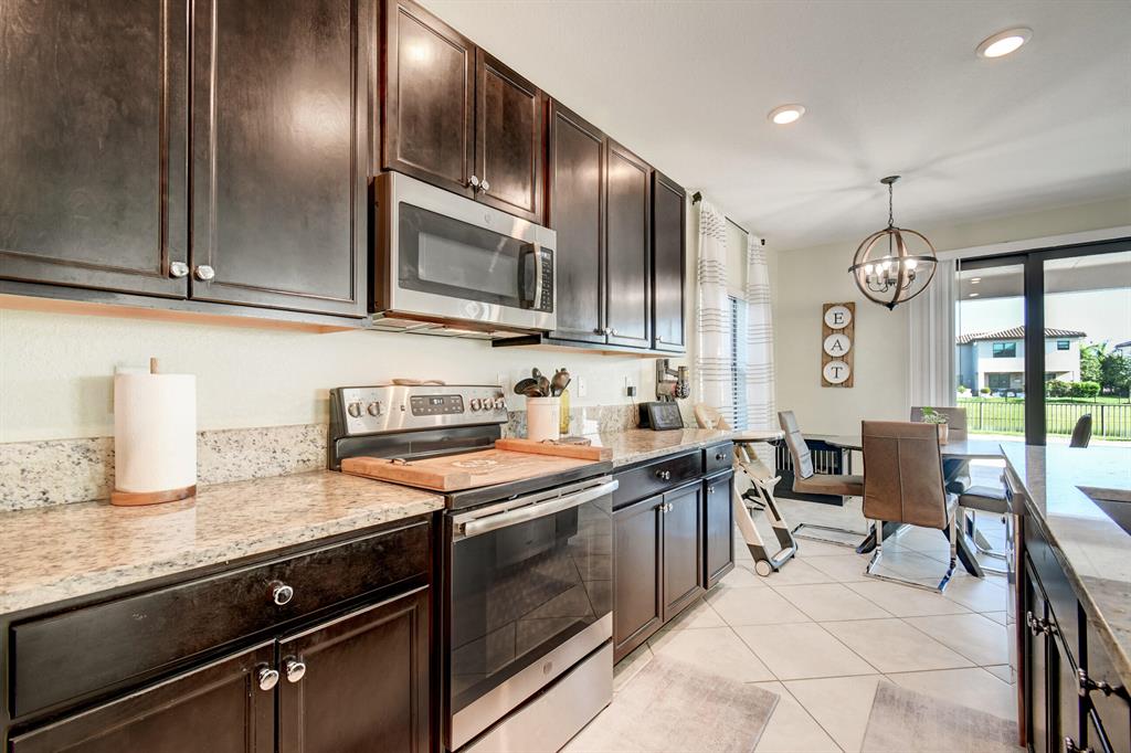 3205 Klays Court