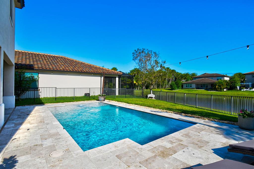 3205 Klays Court