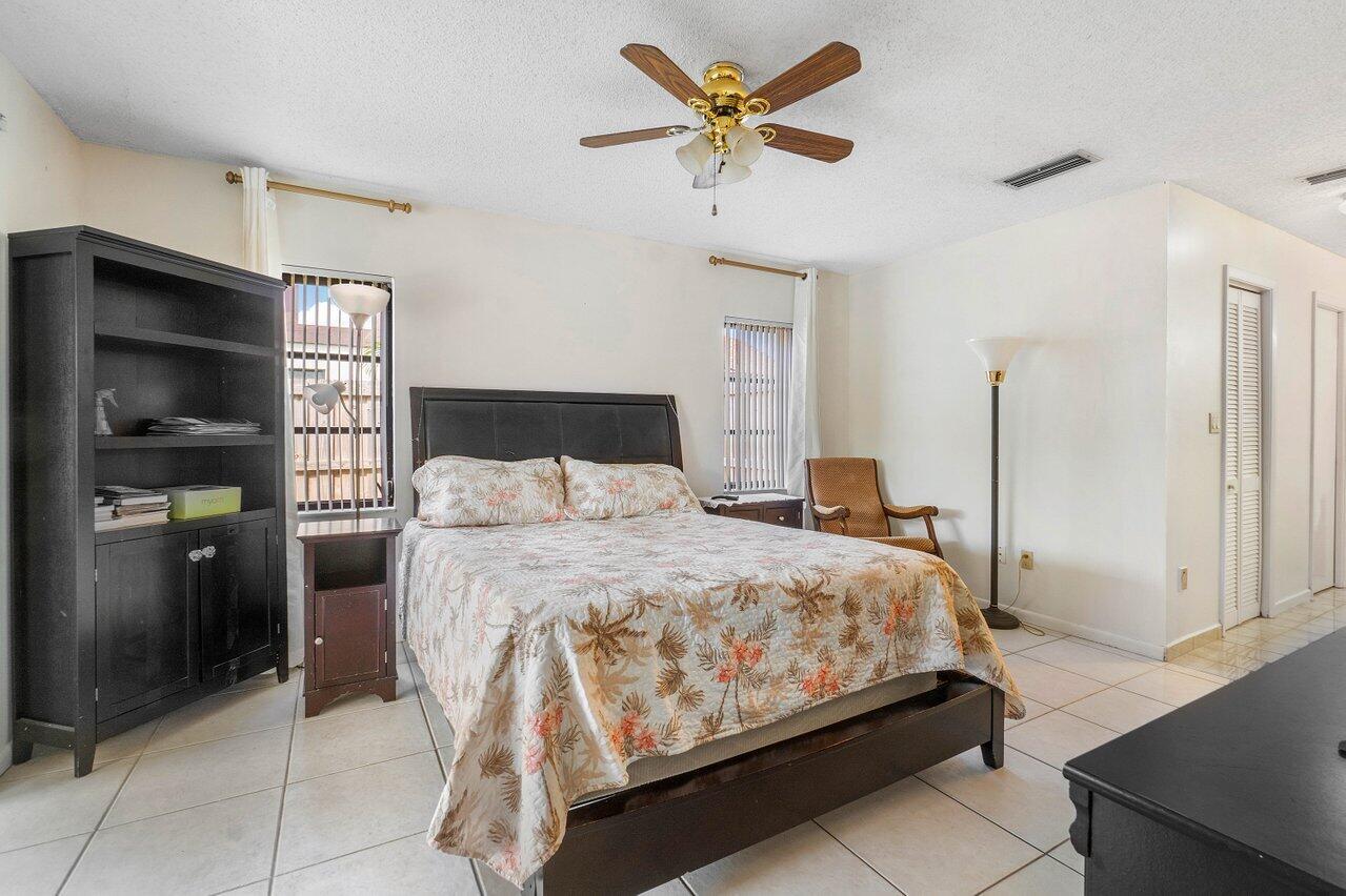 828 Silverbell Lane